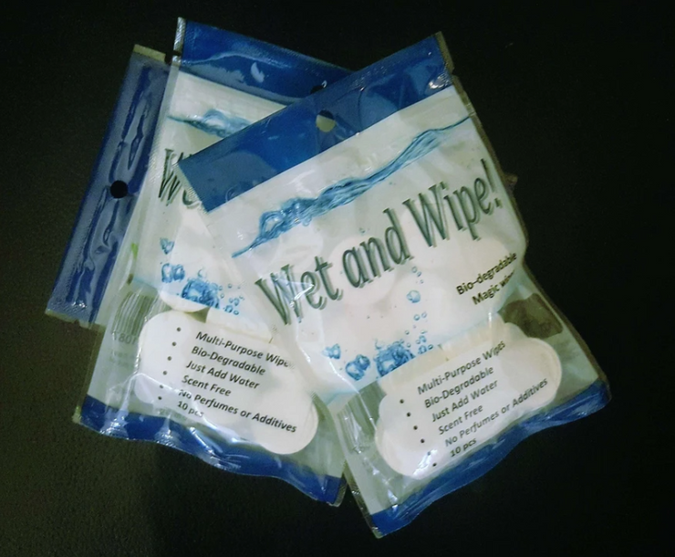 Free Wet and Wipe for every purchase